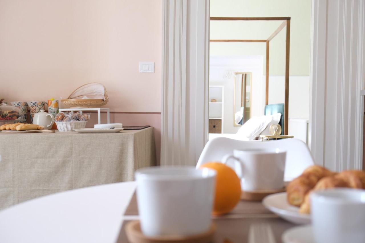 Toscano Palace Luxury Rooms CTA Exteriér fotografie