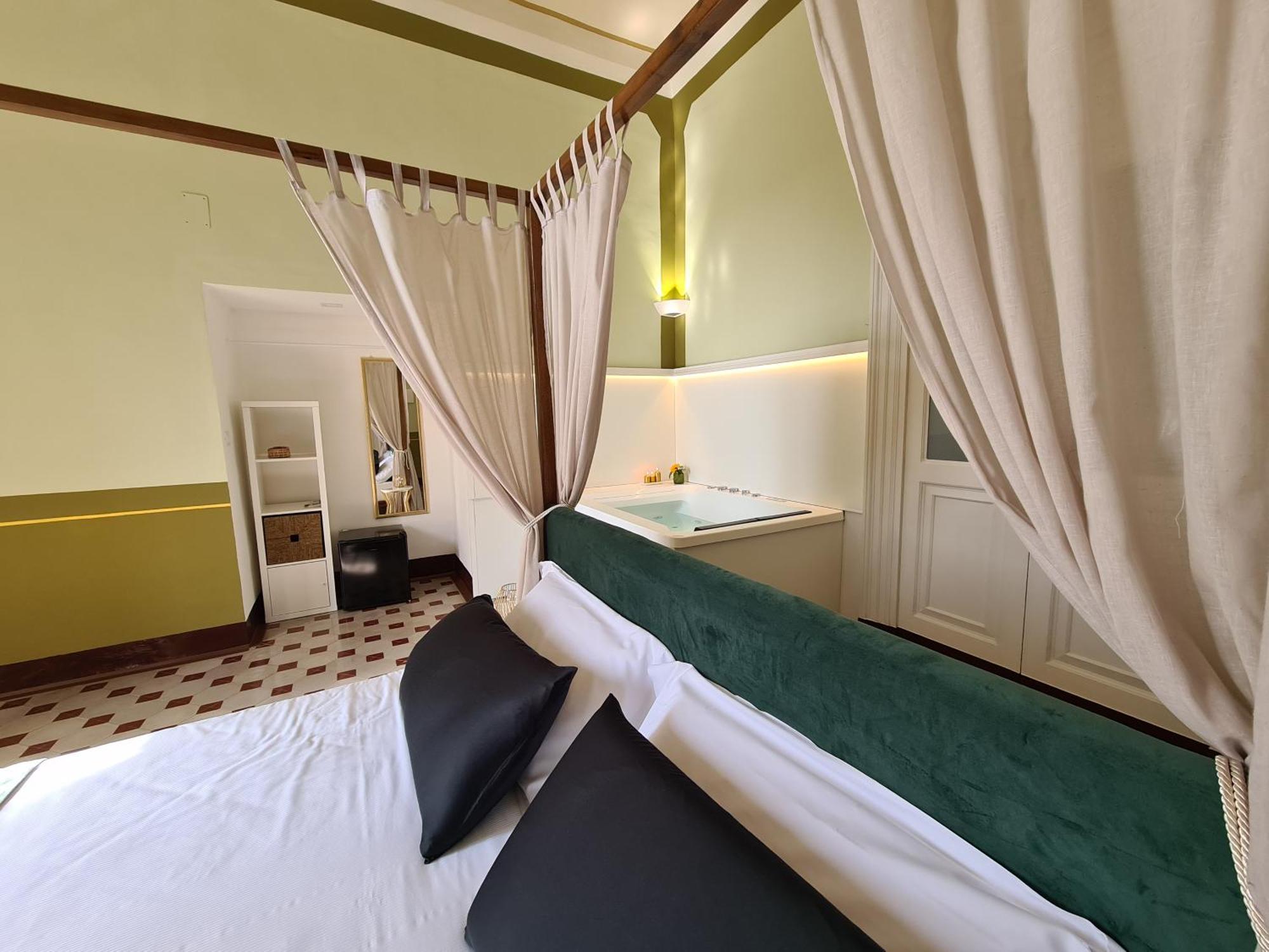 Toscano Palace Luxury Rooms CTA Exteriér fotografie